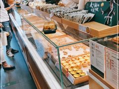 面包甜点陈列柜-泸溪河桃酥(江宁太阳城店)