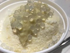 榴槤水晶珠-聪嫂私房甜品(旺角二店)