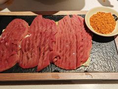 -茅草房·河畔园林火锅