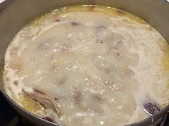 -洪氏嗨捞·猪肚鸡火锅(阳光天地店)