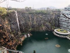 -蓝精灵乐园·世茂精灵之城主题乐园