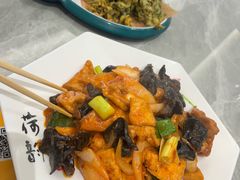 -何适山庄 ·可团建(水长城P2停车场店)