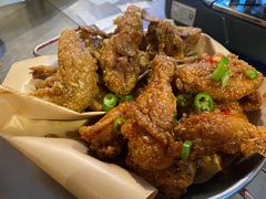 炸鸡一半一半-富乐满韩国正宗炸鸡韩国料理(虹泉路店)