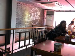 -BHC炸鸡(明洞总店)