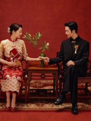 点击看大图 -至臻微拉婚纱摄影