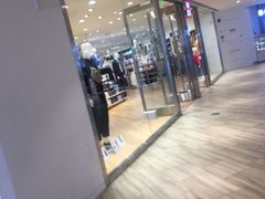 -优衣库(广州恒宝广场店)