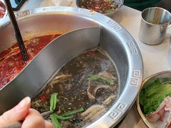 -憨铁匠老火锅(龙岗万科里店)
