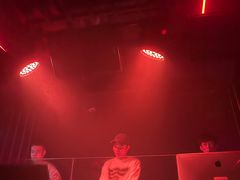 -五月花酒吧(民德路店)