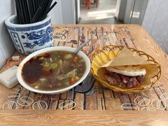 -刘老虎肉丸糊辣汤(总店)