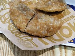 -魔都三兄弟酸辣粉·蘸卤炸串(虹桥万科店)