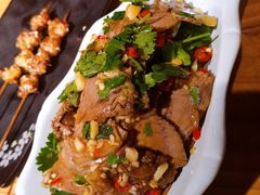 麻辣牛肉-唐伯虎新派湘菜馆(石夏时代广场店)