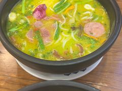 -桥香园云南过桥米线(红龙井店)