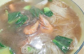 Beef and Seafood Noodles