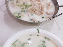 大肠肺头锅仔-同兴半盆菜酒家(打浦路店)