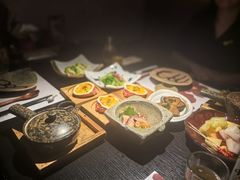 -花潮料理艺食馆(成都万象城店)