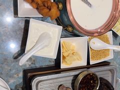 -哈啾嗨·新概念蒙餐(红星新城店)