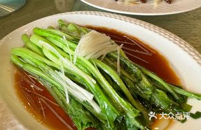 Braised Bok Choy with Fermented Black Beans