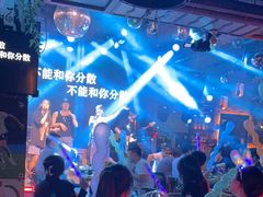 -胡桃里乐队酒馆