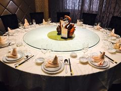 -山明水秀大饭店