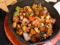 -云海肴云南菜·蒸汽石锅鱼(青岛万象城店)