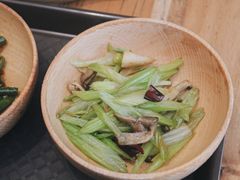香干芹菜-一两饭川味素食餐厅
