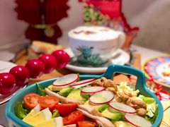 普罗旺斯彩虹伯烤沙拉-ins森林童话餐厅coffee&bistro