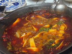 -旧街市鲜货老火锅(大光路店)