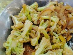 干锅有机花菜-龙泽园私房菜·地道南京味 ·招牌大鱼头(油坊桥店)