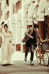 -雪中彩影婚纱摄影·微光艺术中心