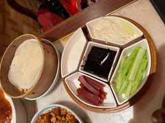 -小吊梨汤·北京菜·烤鸭(长安商场-首都博物馆店)