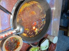 -赵美丽·重庆社区火锅·直营店(火车东站·中豪国际店)