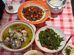 -韵味湘肴·小炒黄牛肉(五一广场美食地标店)