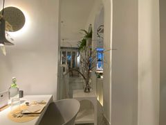 -春树下·树屋花房西餐厅(罍街AS1980店)