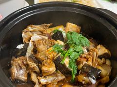 啫啫鱼头煲-黄B湛江鸡饭店(粤垦路店)