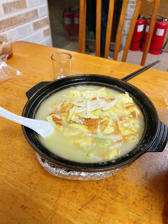 肥仔茶餐厅(莲花二村店)-"又来点评食堂了「蒜香粒粒骨」蒜香满满 .