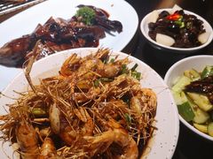 老头儿油爆沼虾-老头儿油爆虾·知味杭州(爱琴海购物中心)