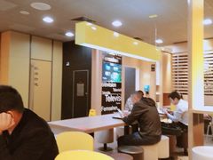 -麦当劳(海岸城店)