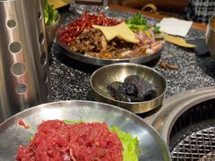 -红泥小火炉·东北泥炉烤肉(天一旗舰店)
