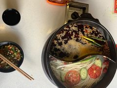-钢管厂五区小郡肝串串香(滨江店)