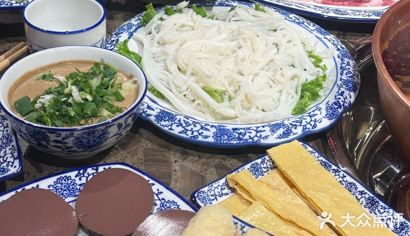 你要是问我推荐啥菜品，真的太多了，鲜羊上脑 |