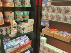 -茶理宜世(广州南站（站内）3楼B17检票口店)