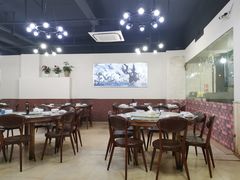 大堂-浔味·山屿湖·正宗淳牌全鱼宴老字号