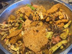 -嘎嘎鸭下巴·爆辣干锅(明教寺店)