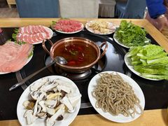 -银同牦牛肉火锅