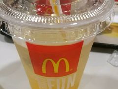 -麦当劳(新世纪环球中心店)