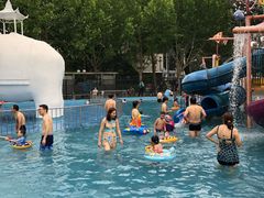 -青年湖公园水上世界