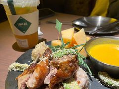 -鹿萤季·营地小馆(皇后公园店)
