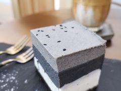 黑芝麻慕斯-铁手珈琲制造局metalhands(望京店)