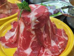 -四囍码头海鲜烧烤自助火锅(外滩南京东路悦荟广场店)