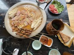 -宏宏无烟石板烧烤